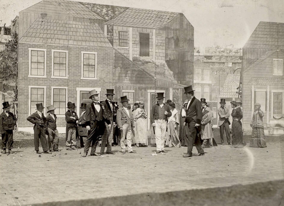 #48 Committee discussing welcome to be given to returning Mexican veterans, Pageant, 1914