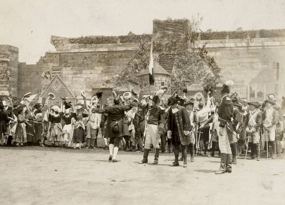 #87 Populace cheering the raising of the French flag, Day of the Three Flags, Pageant, 1914
