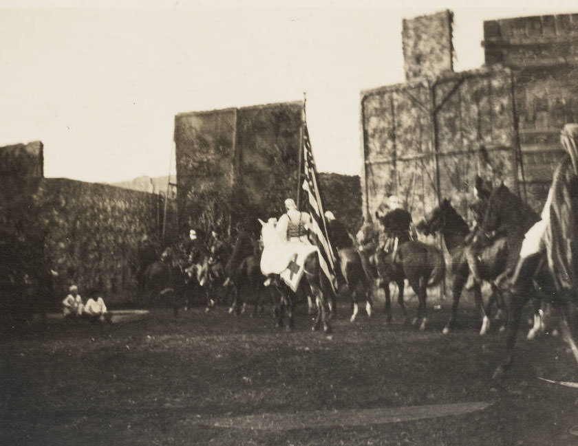 #89 Rehearsal with horses, 1914