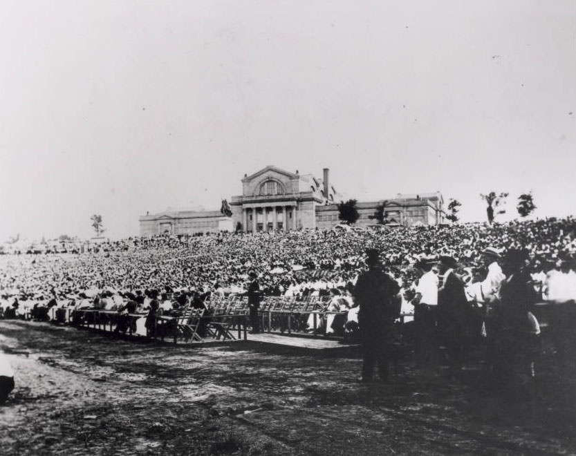 #98 The audience for the Pageant and Masque of St. Louis seated on Art Hill, 1914
