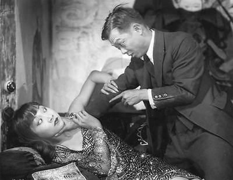 #8 Anna May Wong and King Hou Chang in Piccadilly (1929)