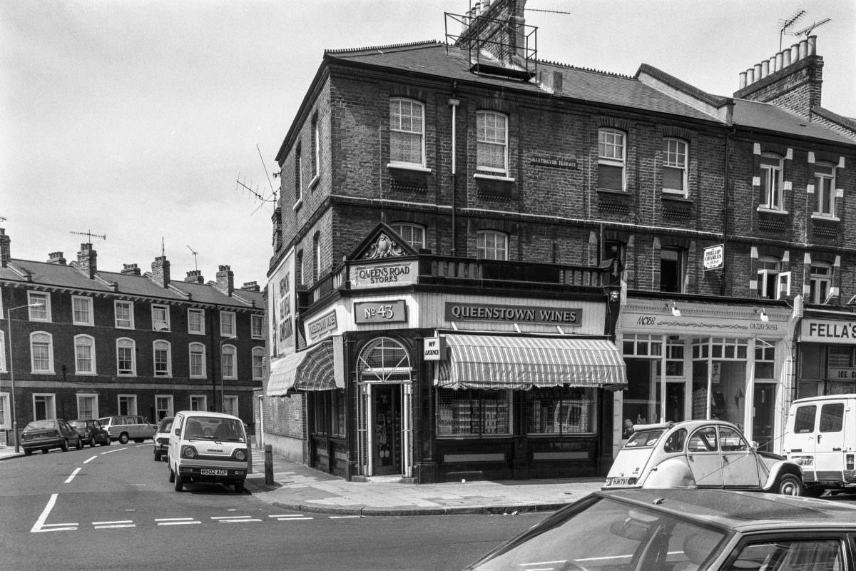 #4 Queen’s Road Stores, Hartington Terrace, Stanley Grove, Queenstown Road, Clapham, Wandsworth, 1989