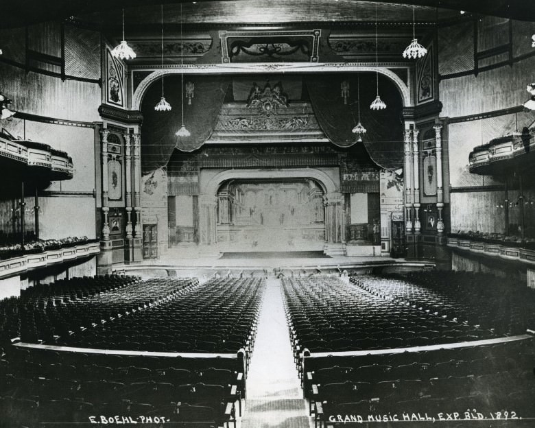 #44 Music Hall of the Exposition Building, 1892