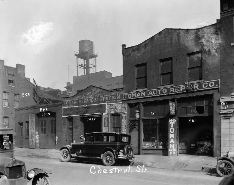#118 Chestnut near 14th, 1925