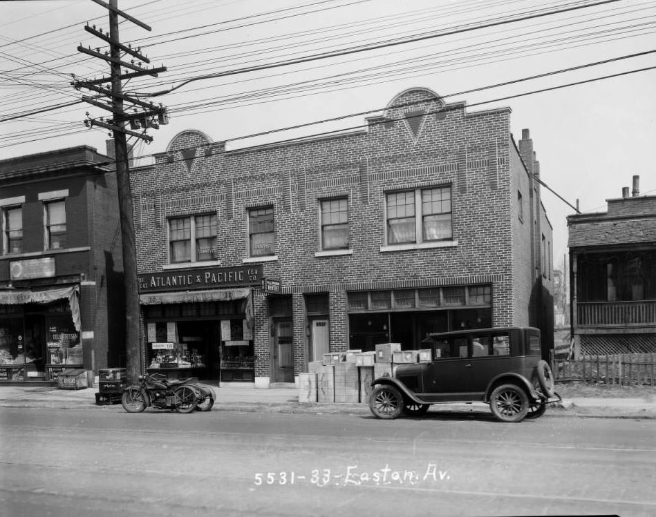 #24 View from the street of the building that once housed The Great Atlantic & Pacific Tea Company (A&P) and the office of Dentist, Dr. Avner N. Spielberg, 1925