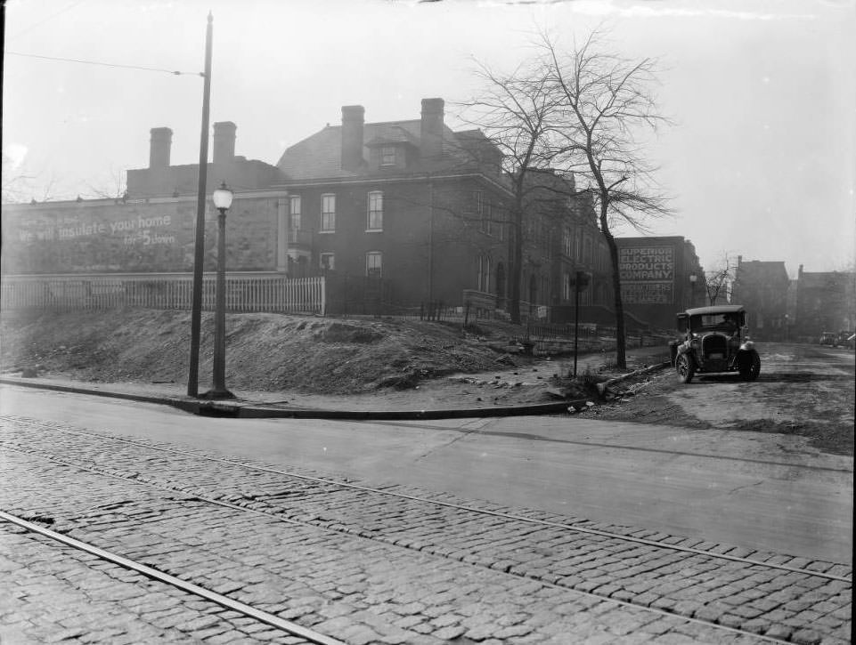 #42 Looking west from the intersection of Twelfth Street and Morrison Ave, 1925