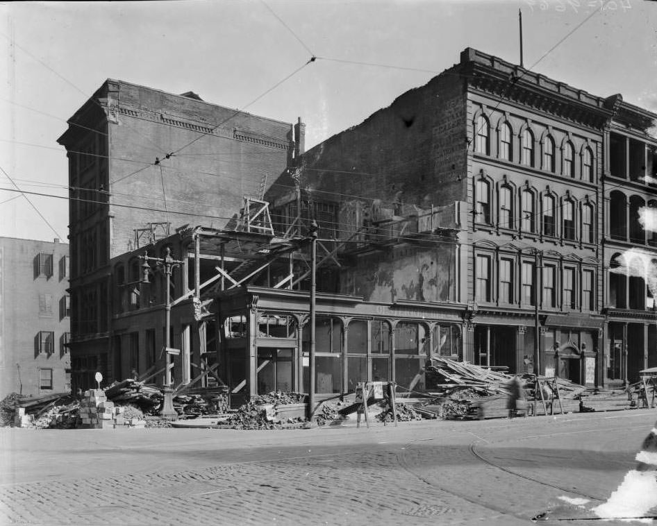 #71 A building demolition south east corner of Fourth & Chestnut, 1925