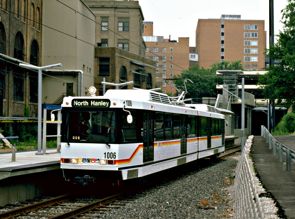 #17 A St. Louis MetroLink car at the Central West End station, 1993