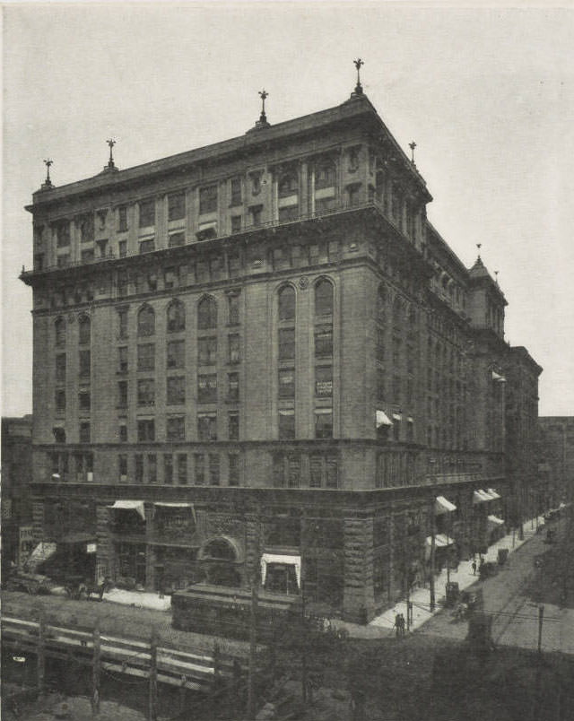 #143 The Century Building, located in downtown St. Louis, 1910