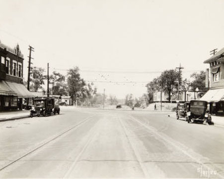 #94 Jennings Studios and other businesses.