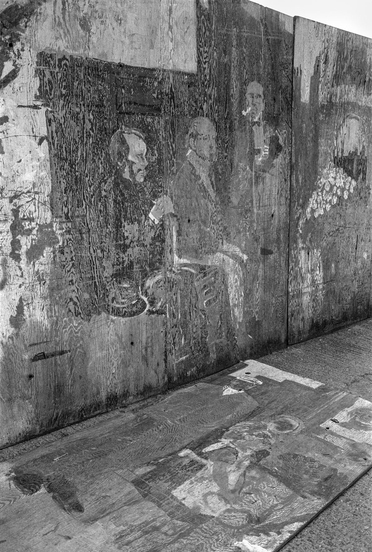 #13 Graffiti, Kennington, Lambeth, 1982