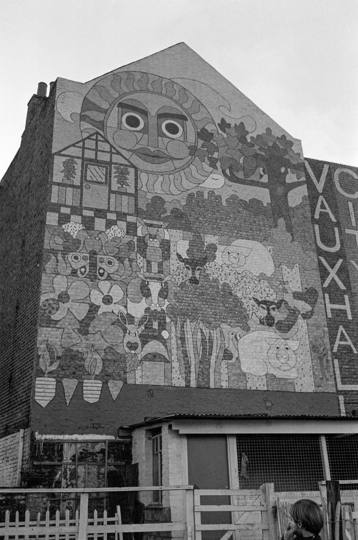 #15 Mural, Vauxhall City Farm, Vauxhall, Lambeth. 1980