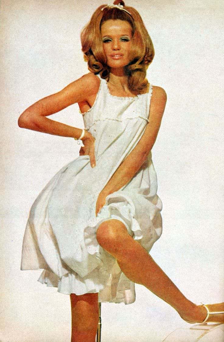 #10 Veruschka