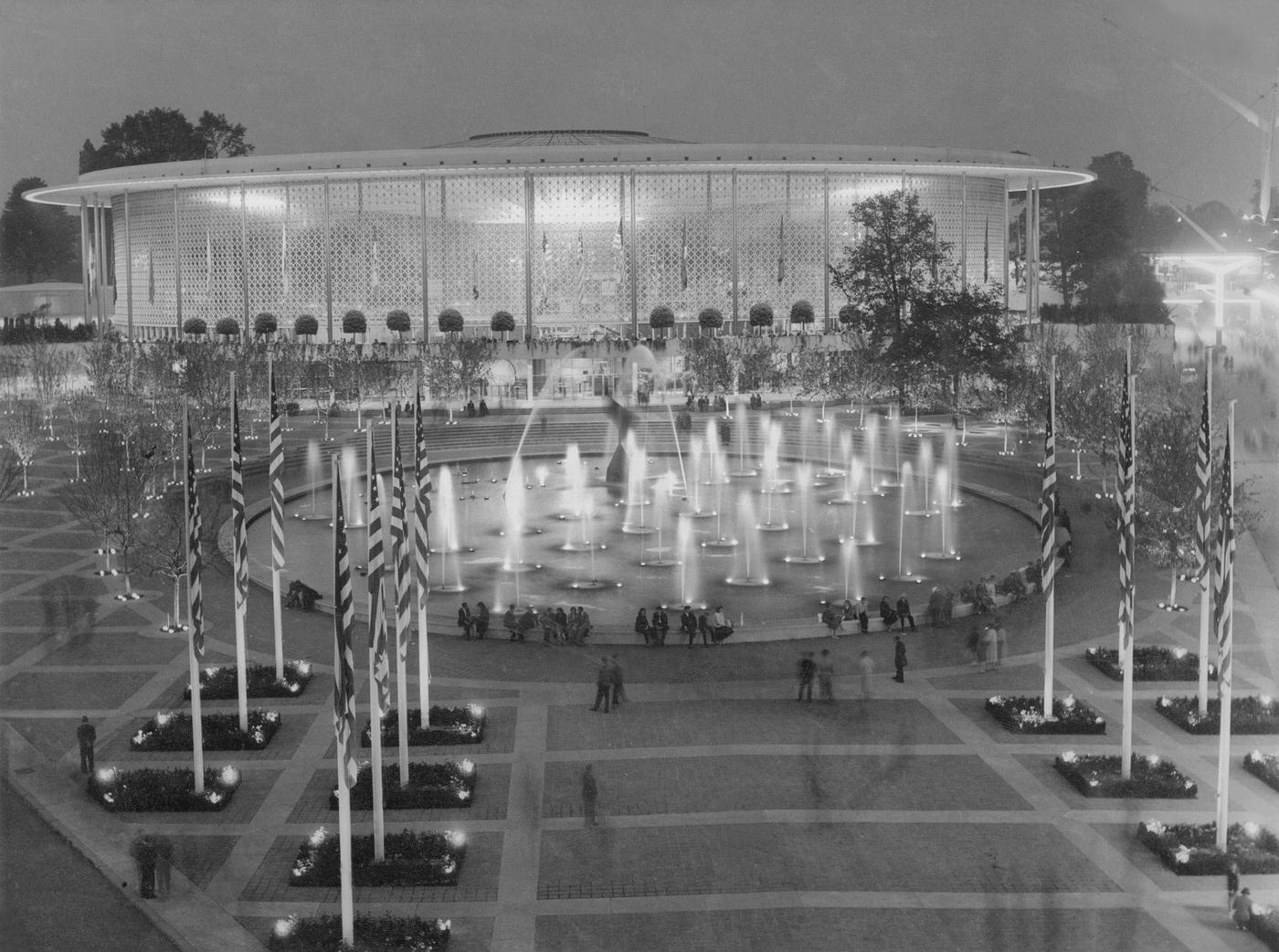 #3 American Pavilion by night, Architect Edward Durell Stone, cupola