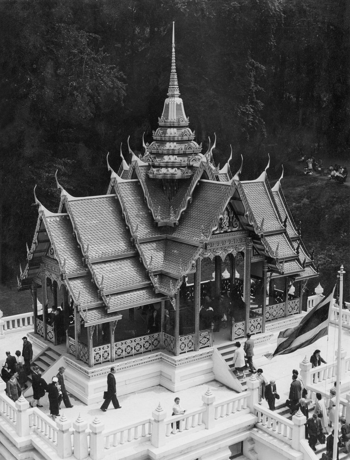 #37 Hungarian pavilion