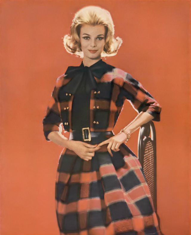 #13 Anne de Zogheb in plaid dress with close-cropped jacket by Howard Wolf, Vogue, August 1962