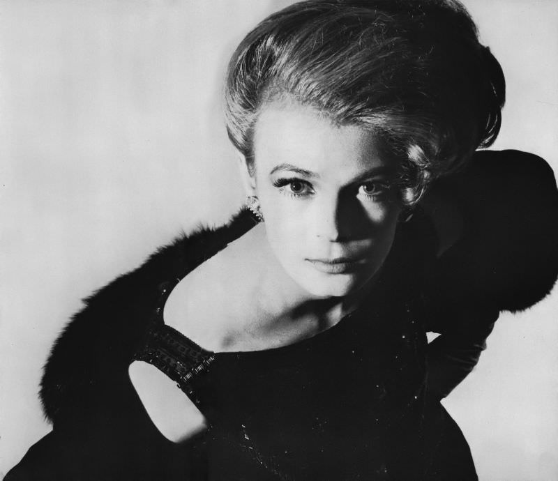 #7 Anne de Zogheb’s side-swept coiffure designed in Paris by Guillaume for Vogue, Vogue, September 15, 1961