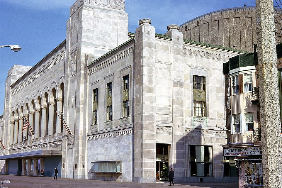 #26 The famous Boardwalk Hall pictured in 1962. Just two years later it was the venue for the Democratic National Convention where Lyndon B Johnson was formally nominated as the party’s presidential candidate