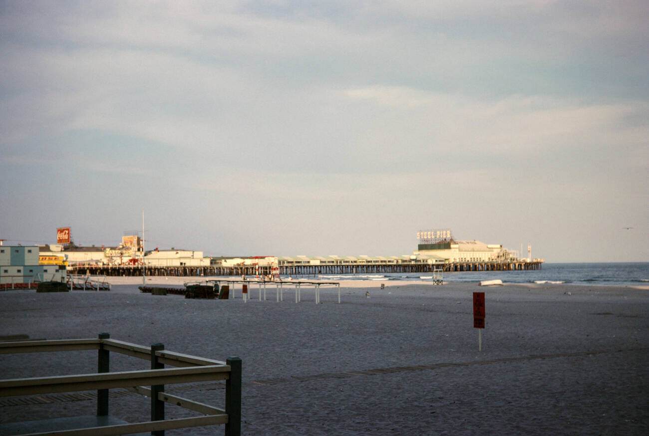 #17 Steel Pier, Atlantic City, New Jersey, 1964