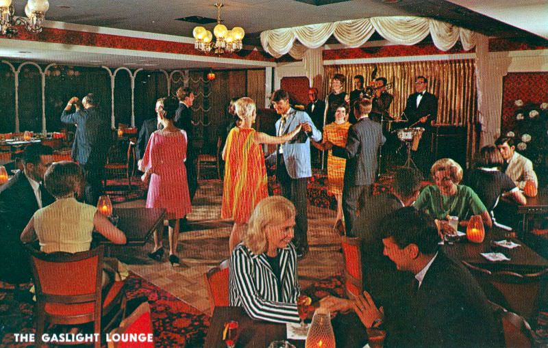 #34 Gaslight Lounge Fernwood in the Pocono Mountains, Bushkill, Pennsylvania