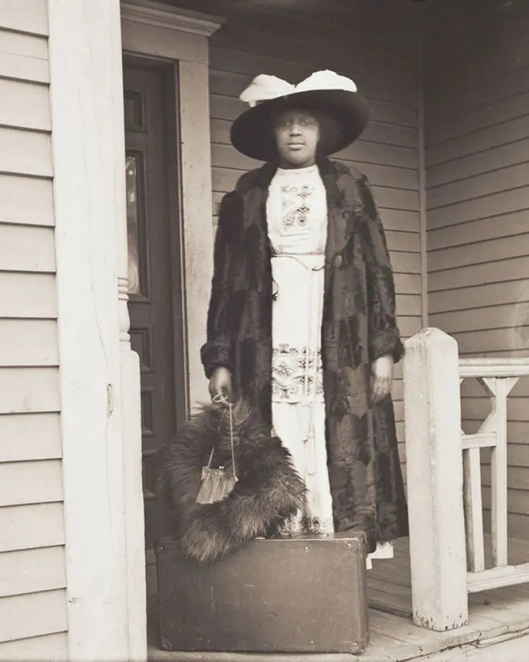 #12 Mary E. Price Harra, 1912.