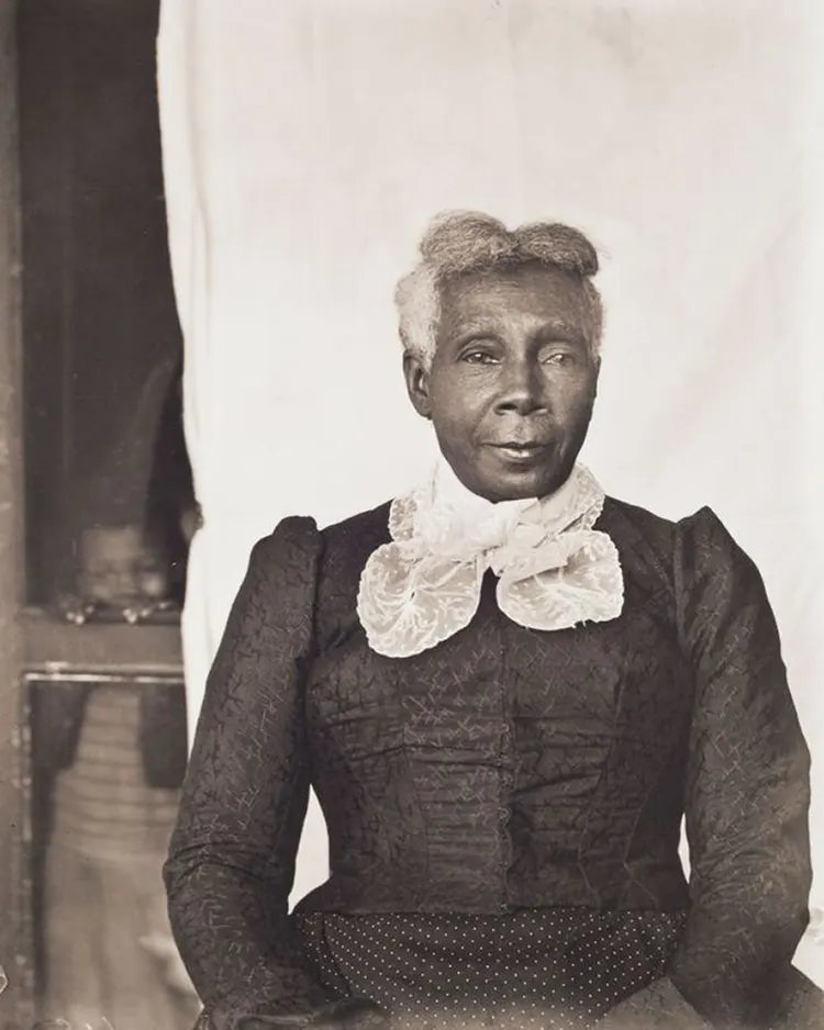 #16 Anna Lovett Latham’s Mother, 1901.