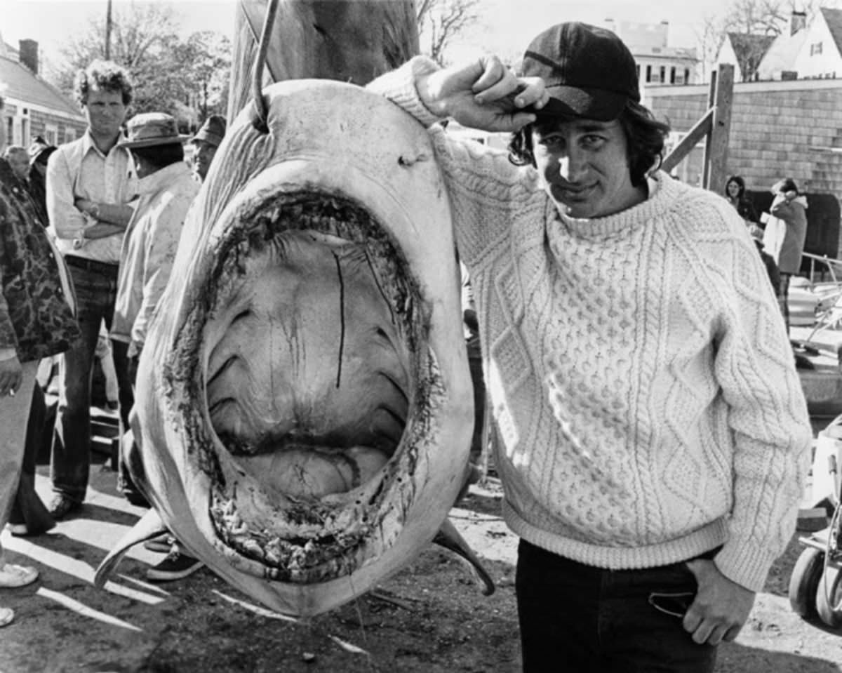 Behind the Scenes of Jaws: The Making of a Hollywood Classic Movies