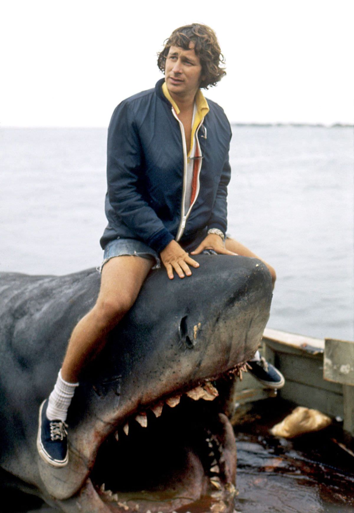 Behind the Scenes of Jaws: The Making of a Hollywood Classic Movies
