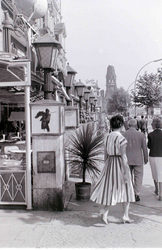 #49 Kurfuerstendamm, West Berlin.
