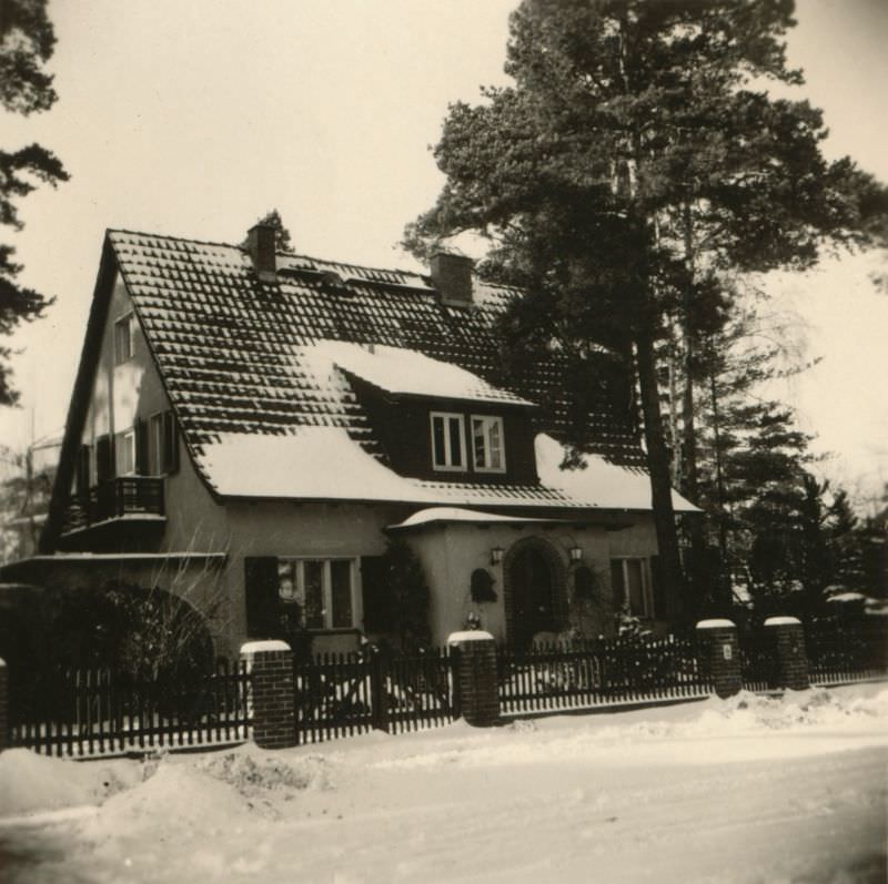 #15 Helga’s Berlin House, 6 Hermannstraße, Zehlendorf, Berlin, Germany, 1940s