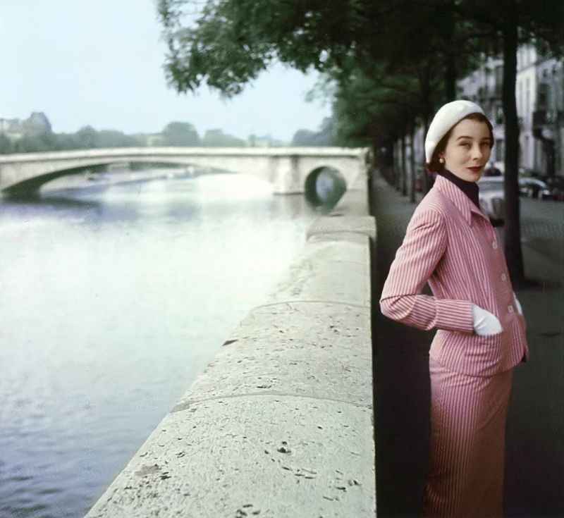 #115 Bettina Graziani, quai de Béthune, Paris, Elle, July 1954