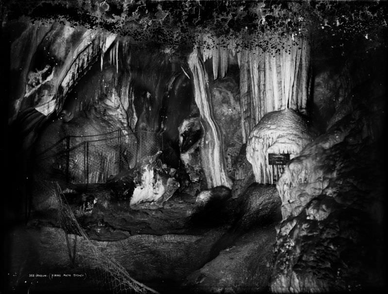 #11 Jenolan Caves, New South Wales, 1900