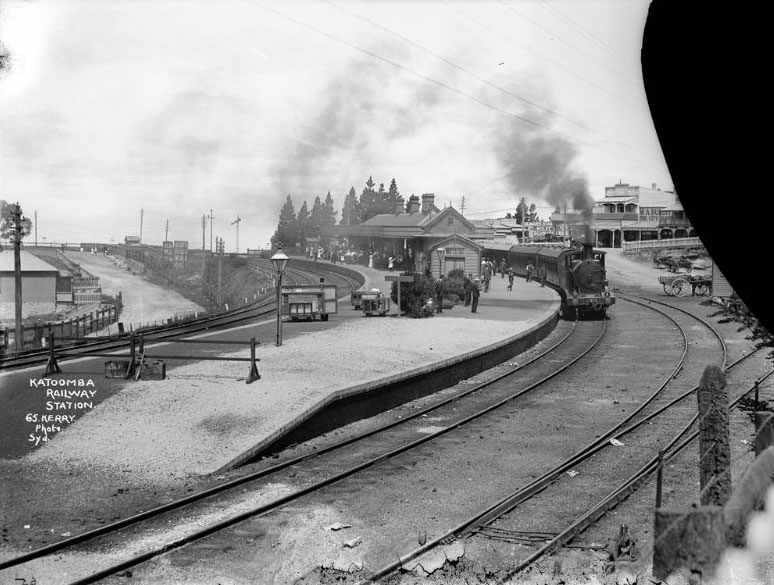 #13 Katoomba Railway Station, New South Wales, 1900