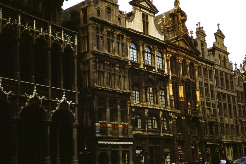 #19 La Grand Place, May 1950