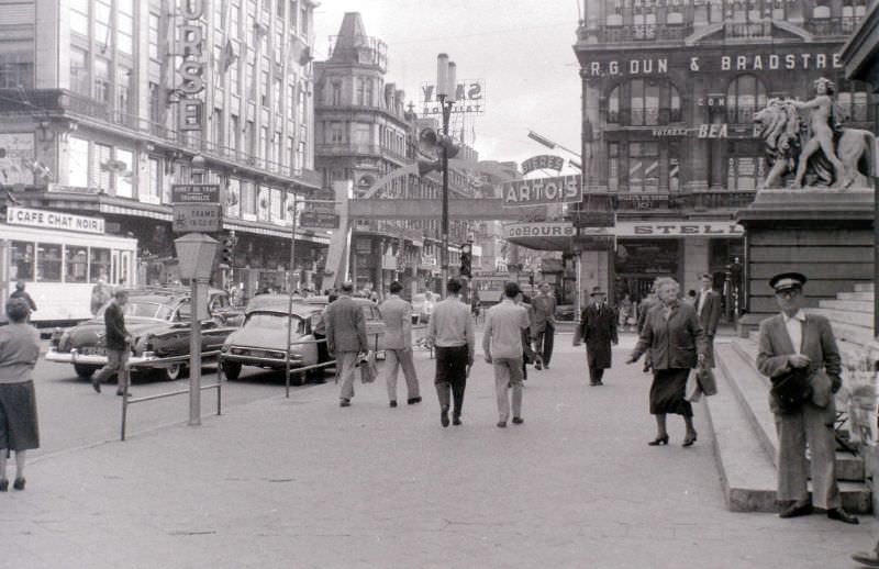 #38 Bourse district, Brussels, 1958