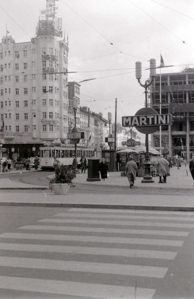 #54 Place Rogier, Brussels, 1958