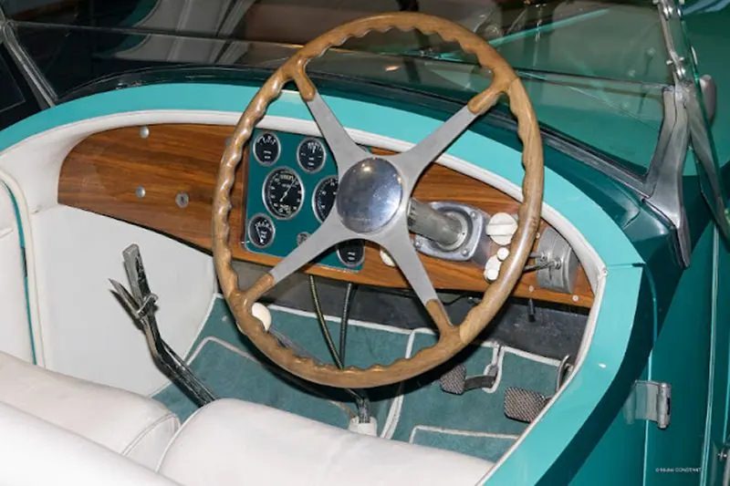 The Elite&;s Choice: The Story of Bugatti&;s Luxury Cars in the 1920s and 1930s Vehicles &; Transporta