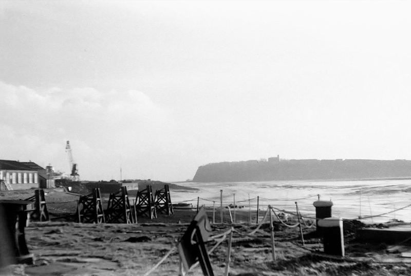 #21 Penarth Head. Looking out towards Penarth from next to the entrance to the Roath Dock, Cardiff, February 1974
