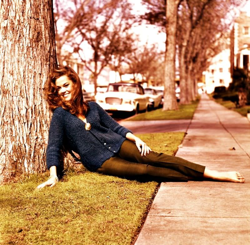 #27 Jane Fonda, photo by Chiara Samugheo, 1963
