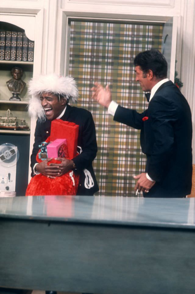 #90 Sammy Davis Jr. visited Dean Martin on The Dean Martin Show for a Christmas special in 1967.