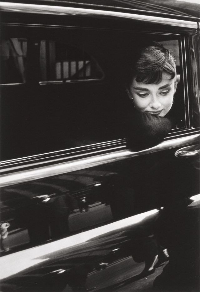 #16 Audrey Hepburn on the set of ‘Sabrina’, 1954