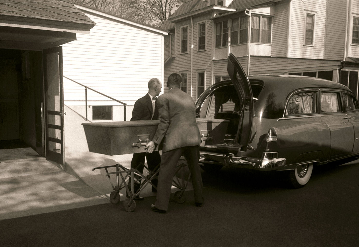 #3 Albert Einstein’s casket makes its final journey from Princeton Hospital to a funeral home in Princeton, New Jersey, in April 1955.