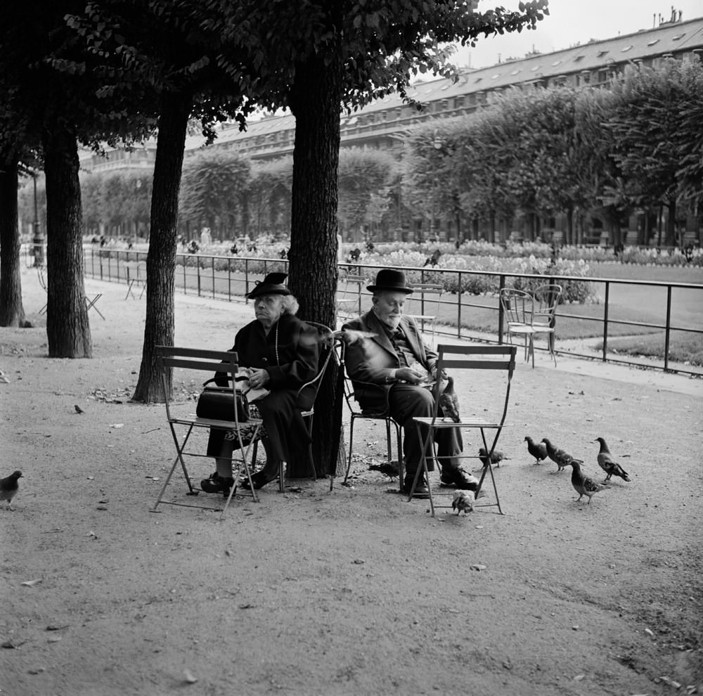#199 Old Couple in the park, Paris, 1955
