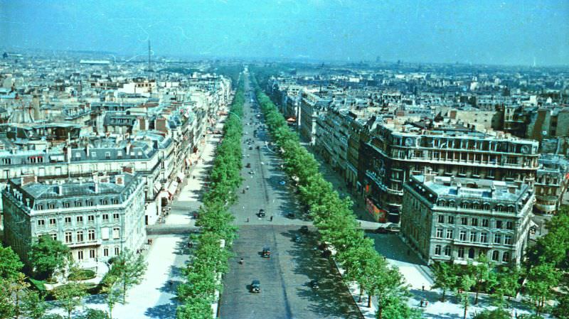 #111 Paris, top of Arc de Triomphe, France, 1950