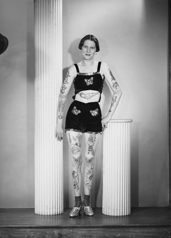 #11 Tattooed woman, Australia, 25 December 1937