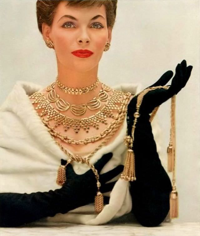 #27 Georgia Hamilton, Monet jewelry advertisement, 1954