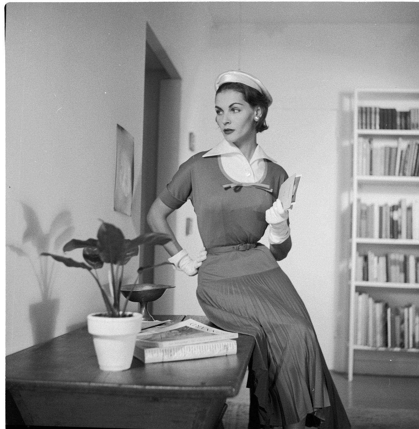 #34 Georgia Hamilton Modeling Summer Dress