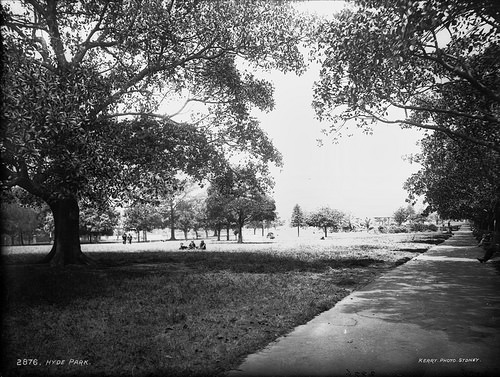 The Heart of Sydney: A Look at Hyde Park in the Early 1900s Places &; People