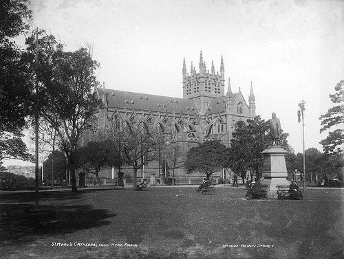 The Heart of Sydney: A Look at Hyde Park in the Early 1900s Places &; People