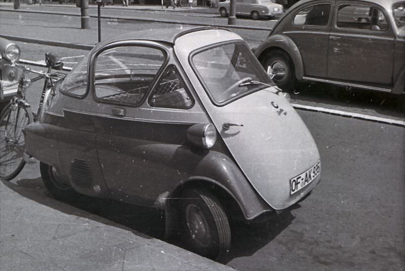 The Isetta: The Unique Microcar from the 1950s that was too ahead of its time Vehicles &; Transporta